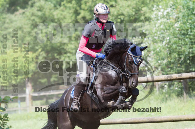 Tholi-Tour Lehrgang Vanessa Bölting
