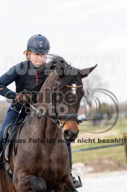 Gymnastik- Springen mit Karl-Heinz Nothofer beim RV Seydlitz Kamp 1884 e.V.