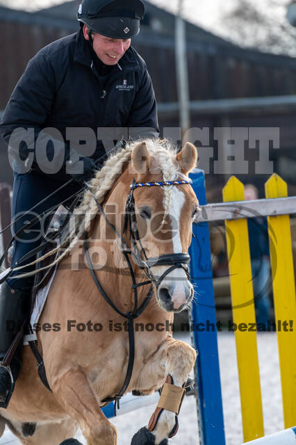 Gymnastik- Springen mit Karl-Heinz Nothofer beim RV Seydlitz Kamp 1884 e.V.