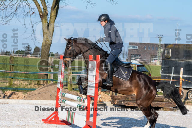 Gymnastik- Springen mit Karl-Heinz Nothofer beim RV Seydlitz Kamp 1884 e.V.