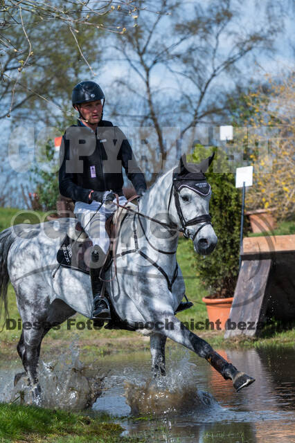 Ben Leuwer , Alienna 4