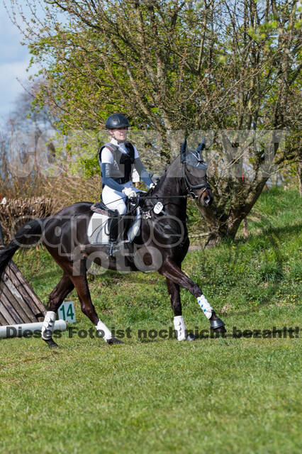 Anika Corte , Finest Fabina 