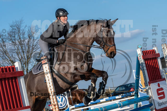 Gymnastik- Springen mit Karl-Heinz Nothofer beim RV Seydlitz Kamp 1884 e.V.