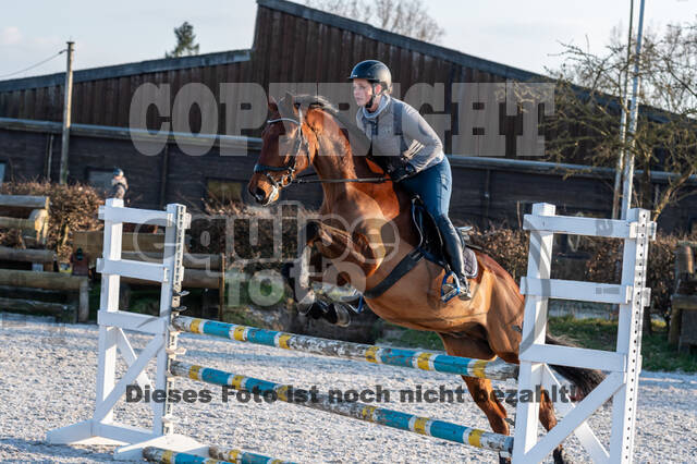 Gymnastik- Springen mit Karl-Heinz Nothofer beim RV Seydlitz Kamp 1884 e.V.