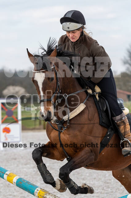 Gymnastik- Springen mit Karl-Heinz Nothofer beim RV Seydlitz Kamp 1884 e.V.