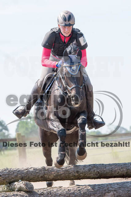 Tholi-Tour Lehrgang Vanessa Bölting